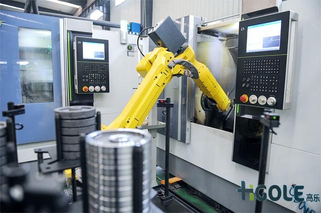 無風扇嵌入式平板電腦