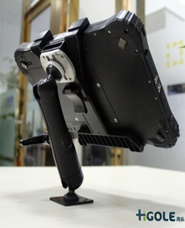 車載工業(yè)平板